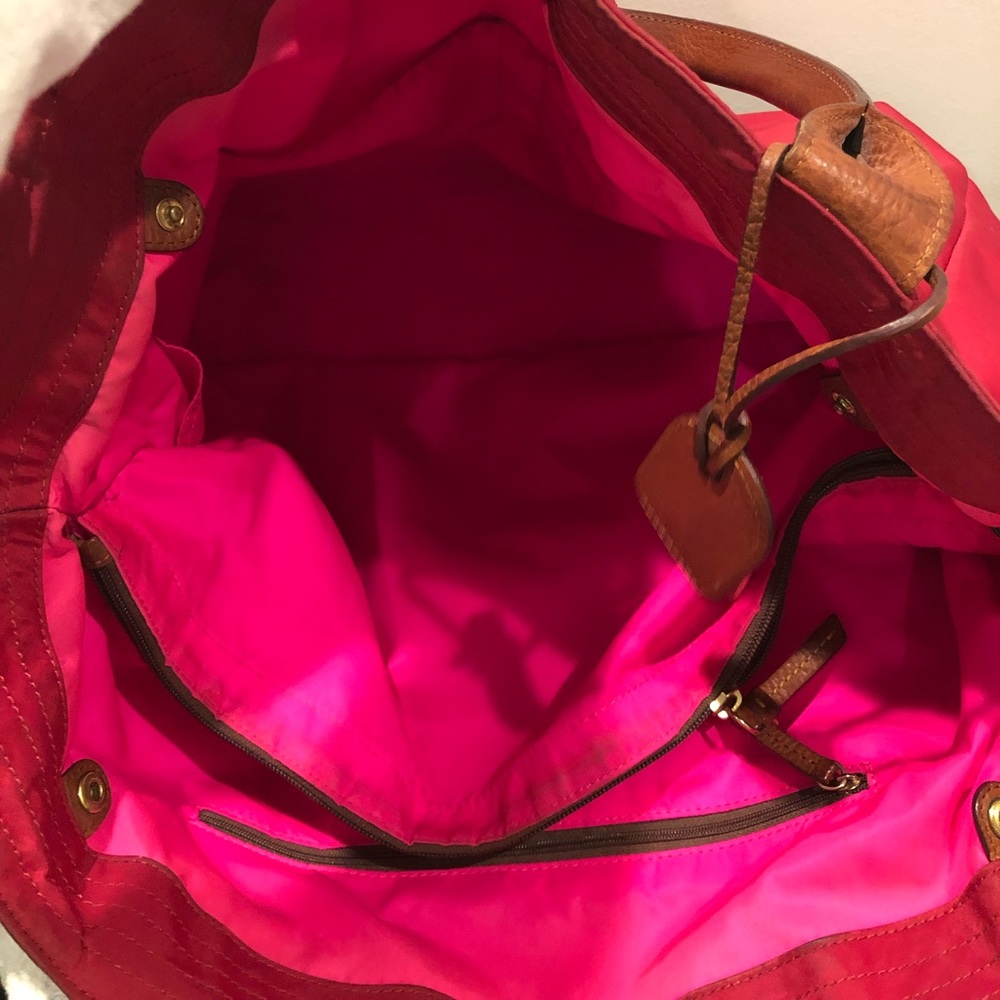 Large Dooney & Bourke Tote - Picture 6 of 8